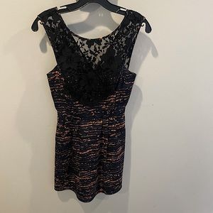 BCBG generation size 2 front pocket navy black and coral dress